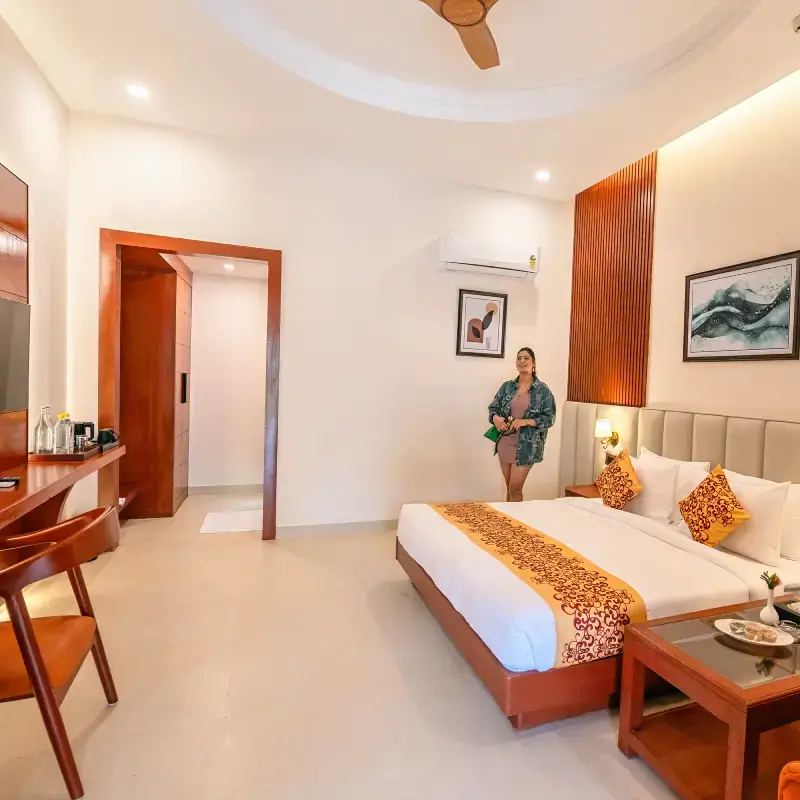 Romantic Getaway and Luxury Stay in Jim Corbett